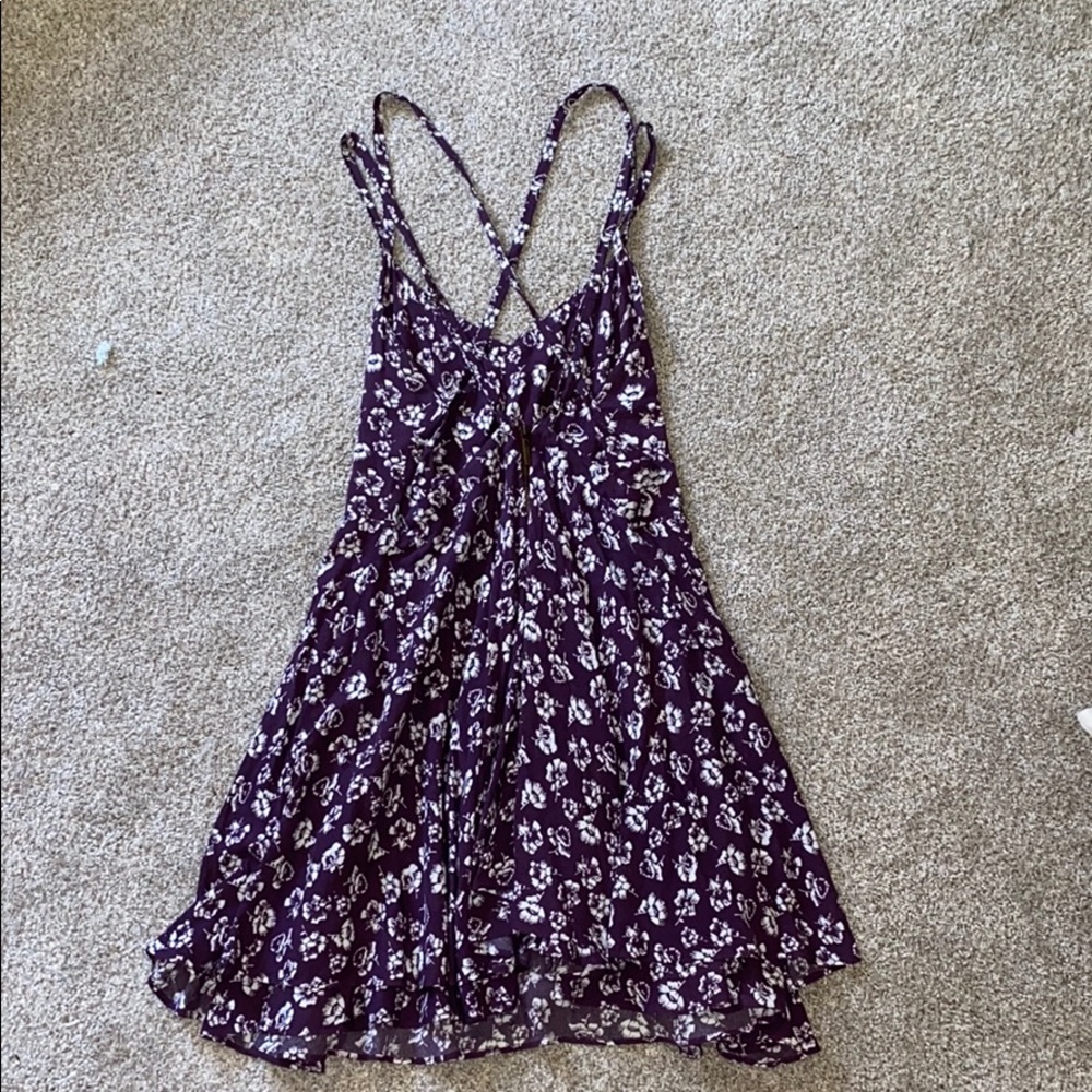 Floral crisscross back dress